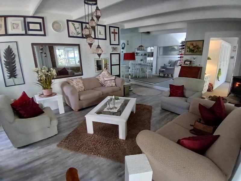 2 Bedroom Property for Sale in Stilbaai East Western Cape